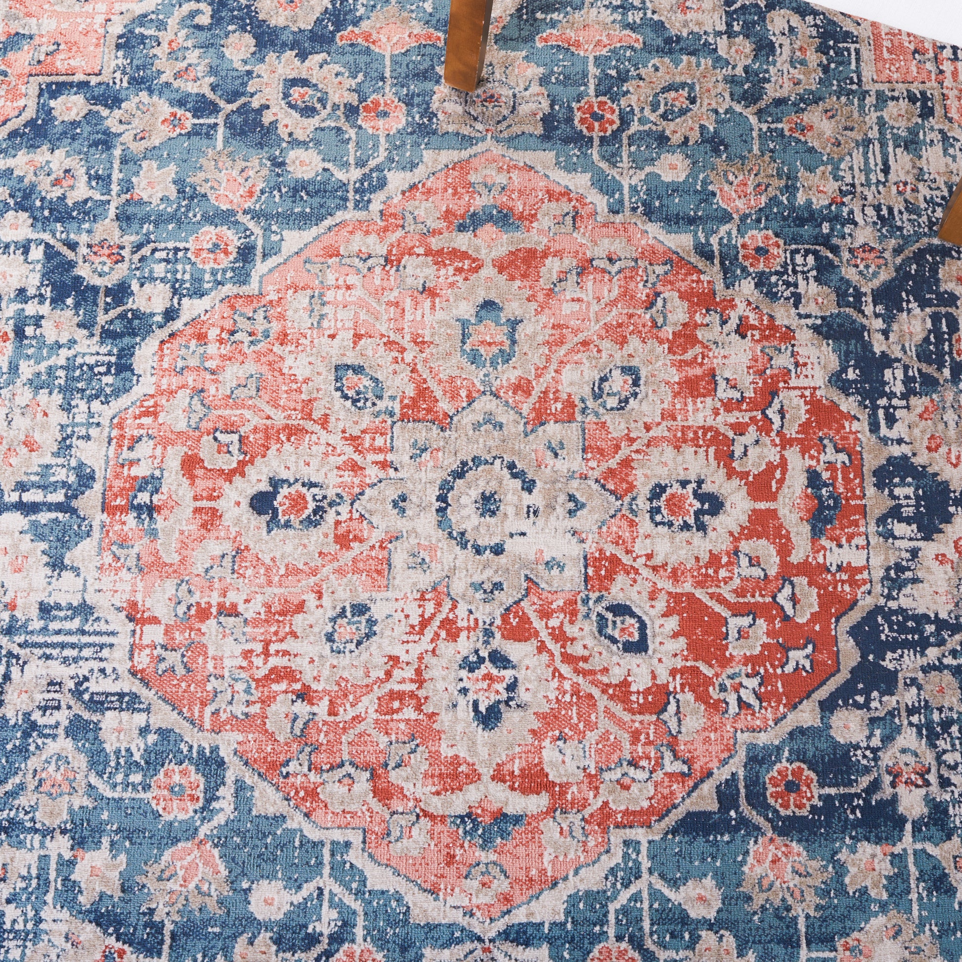 Safavieh Madison Mad836N Navy/Rust Area Rug