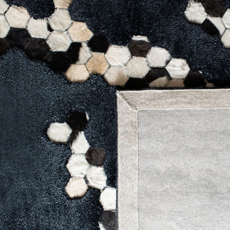 Safavieh Manhattan Man101Z Black Rug.
