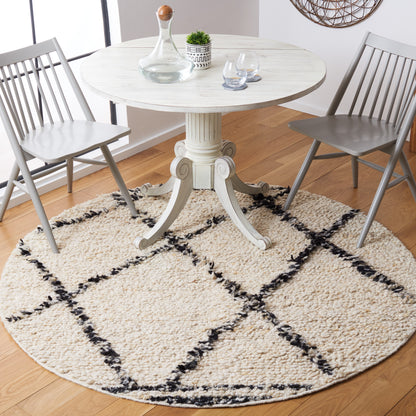 Safavieh Manhattan Man352A Ivory/Black Area Rug