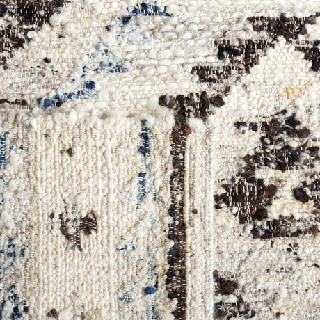 Safavieh Manhattan Man354A Ivory/Charcoal Rug.