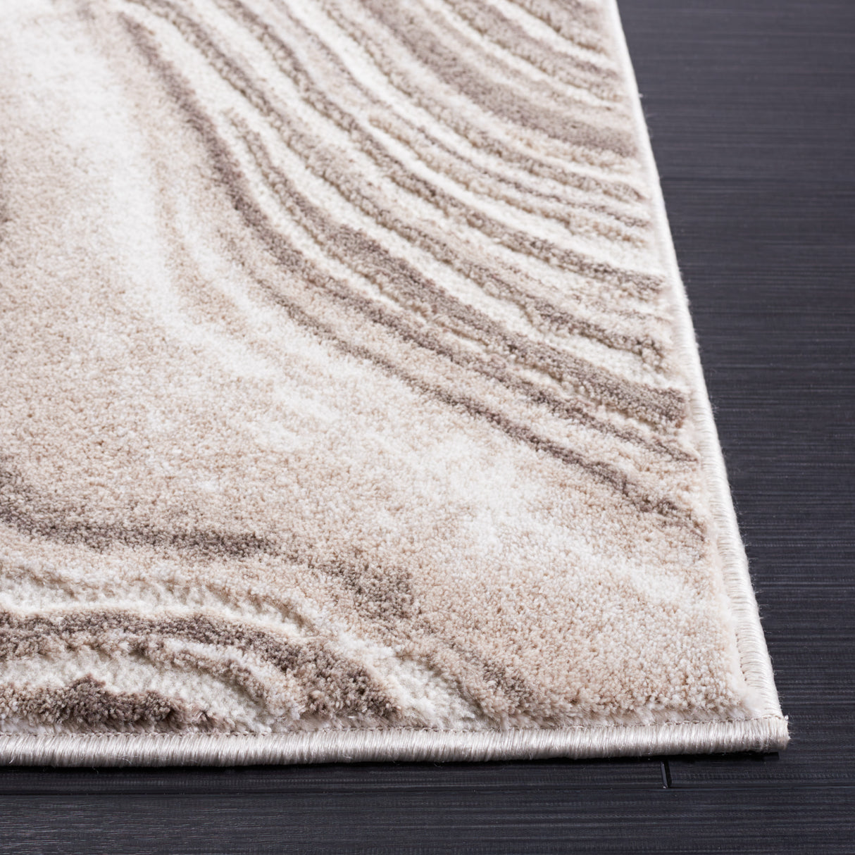 Safavieh Meadow Mdw564G Beige Rug.