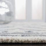 Safavieh Metro Met102M Grey/Ivory Rugs.