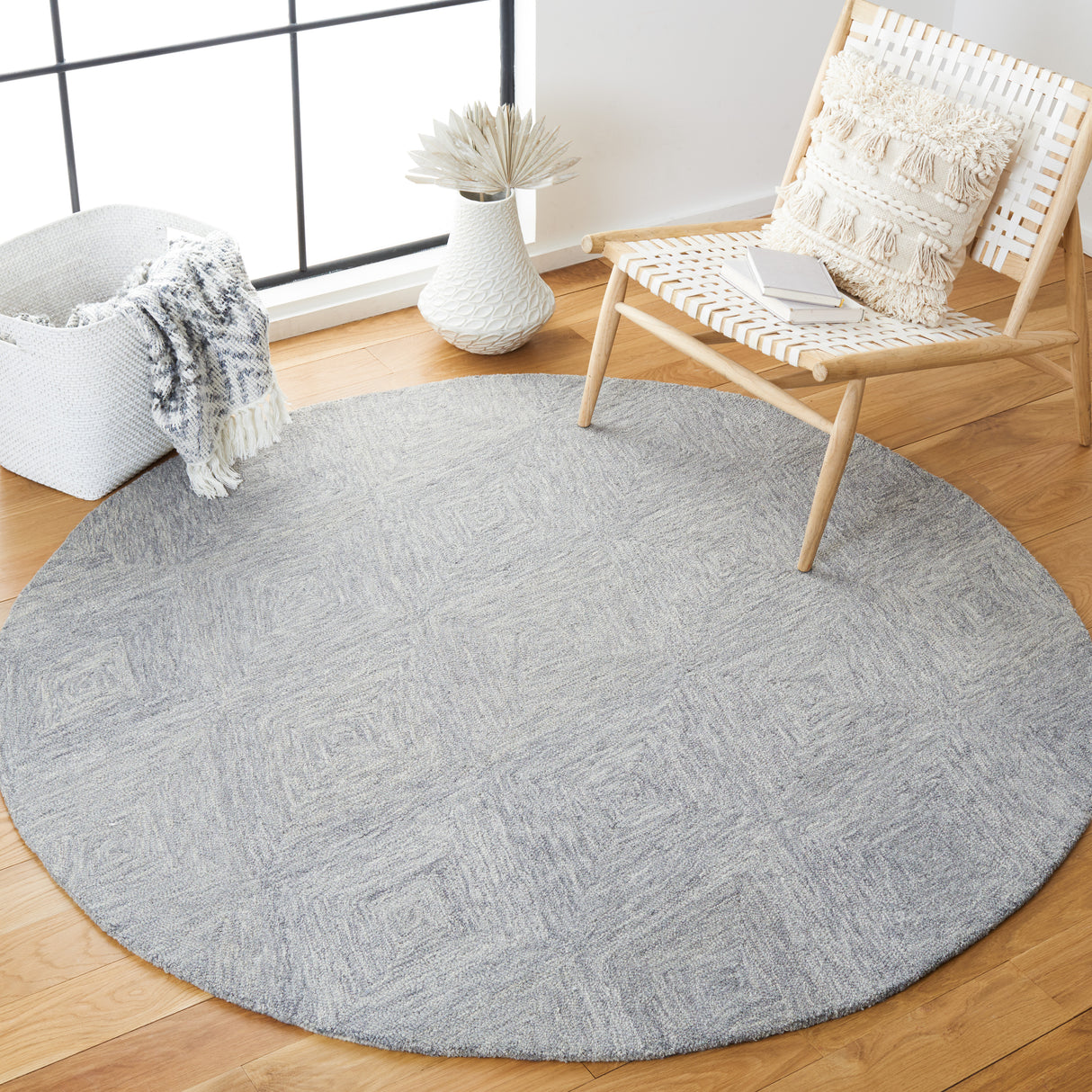 Safavieh Metro Met105F Grey Rugs.