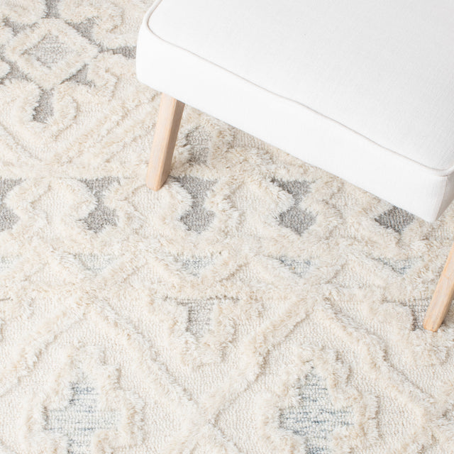 Safavieh Metro Met110A Ivory/Grey Area Rug