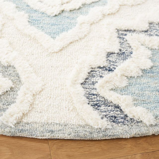 Safavieh Metro Met111A Ivory/Light Blue Rugs.