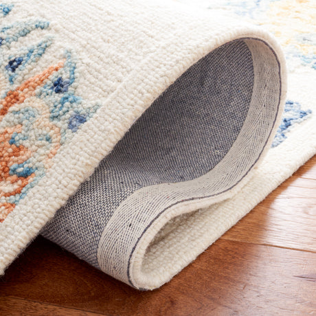 Safavieh Metro Met112A Ivory/Grey Rug.