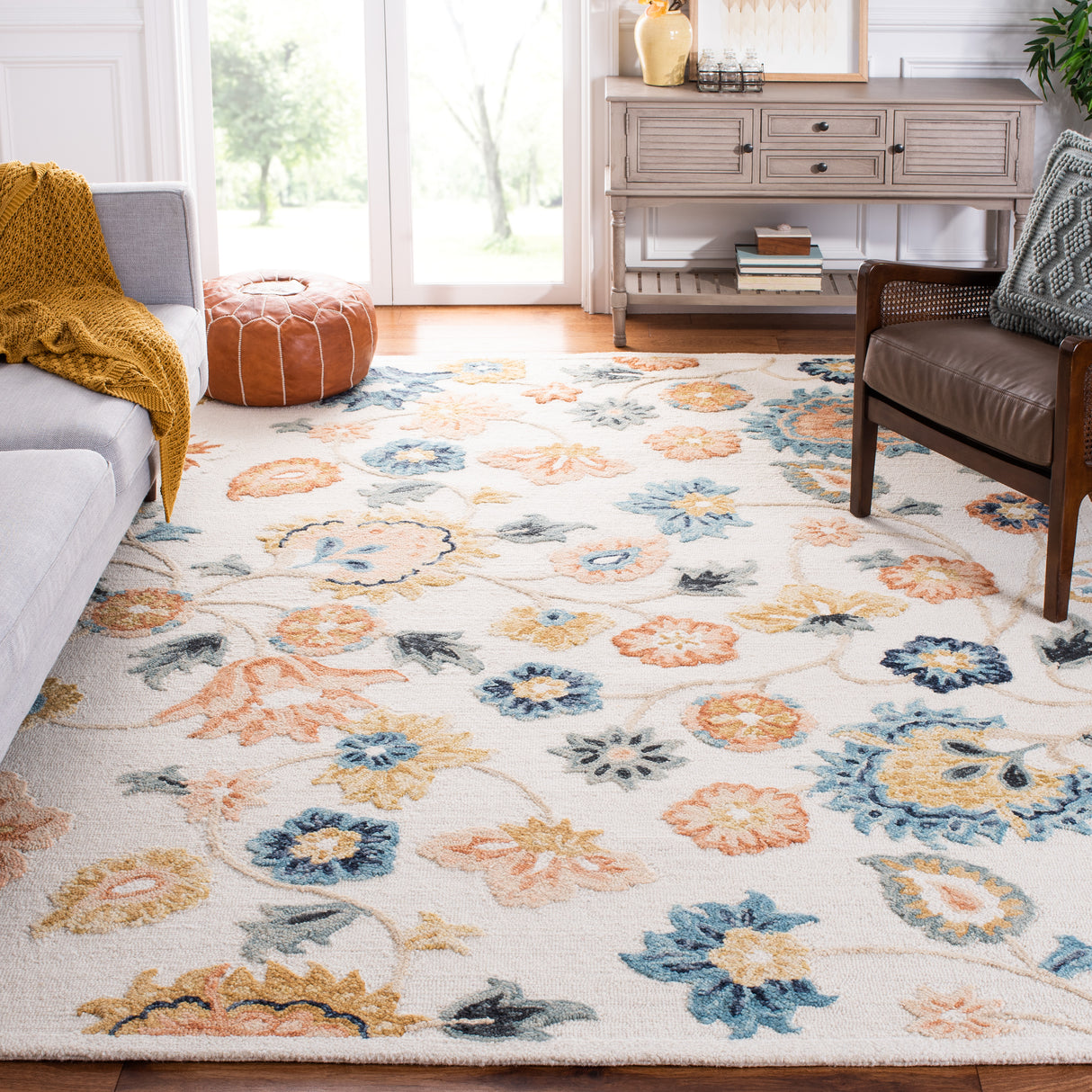 Safavieh Metro Met112A Ivory/Grey Rug.