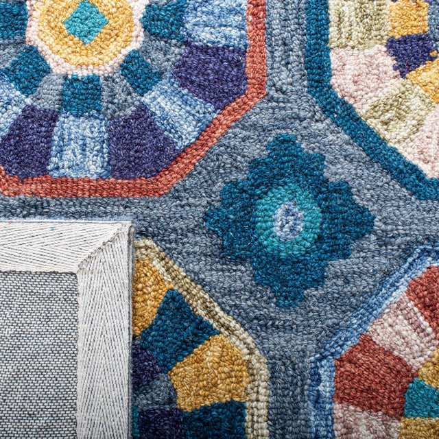 Safavieh Metro Met116M Blue/Ivory Rugs.