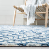 Safavieh Metro Met122M Blue/Ivory Rugs.