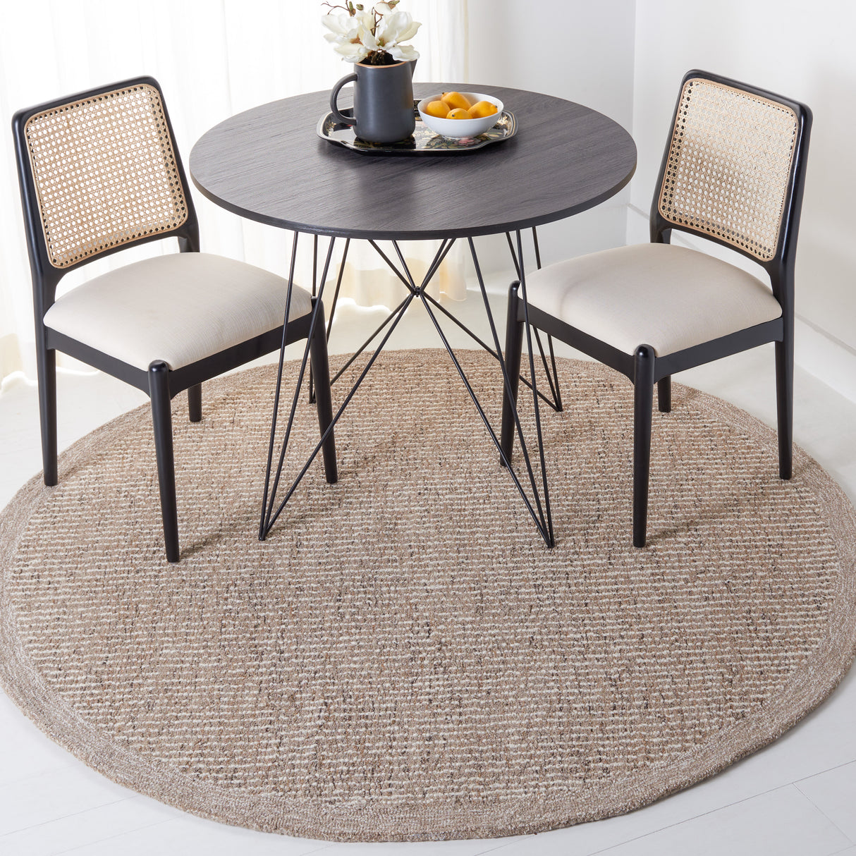 Safavieh Metro Met151T Ivory/Light Brown Rugs.