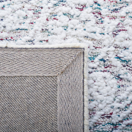 Safavieh Metro Met156Q Ivory/Red Rug.