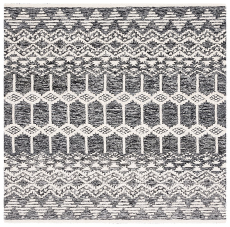 Safavieh Metro Met253Z Black/Ivory Rug.