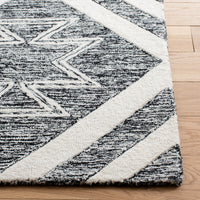 Safavieh Metro Met254A Ivory/Black Area Rug