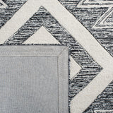 Safavieh Metro Met254A Ivory/Black Rug.