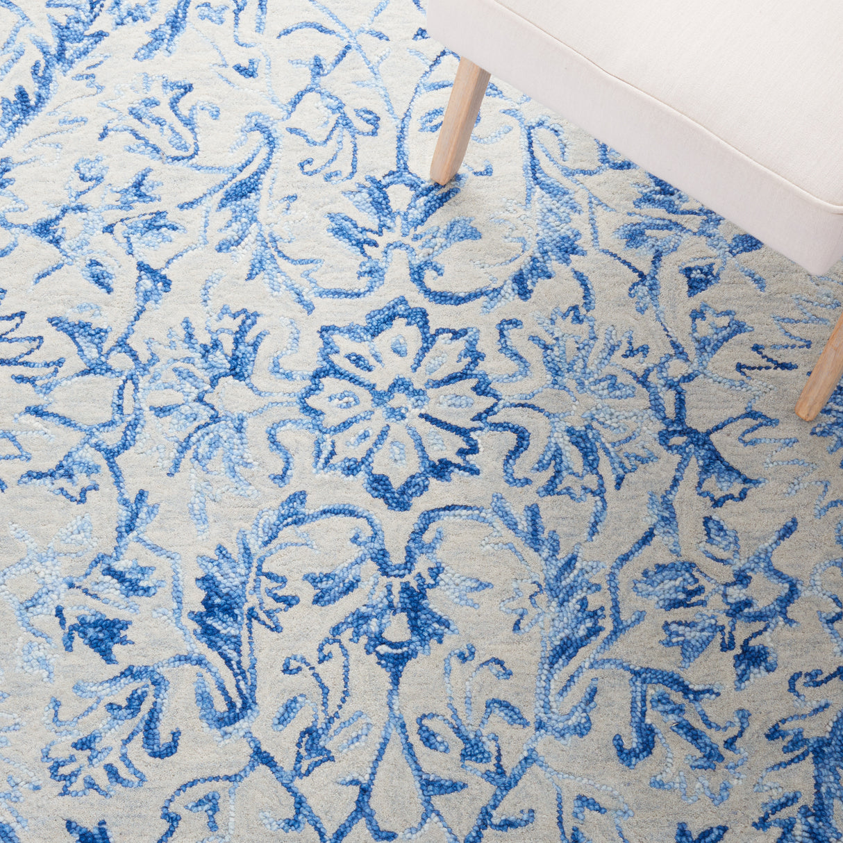 Safavieh Metro Met255M Blue/Beige Rugs.