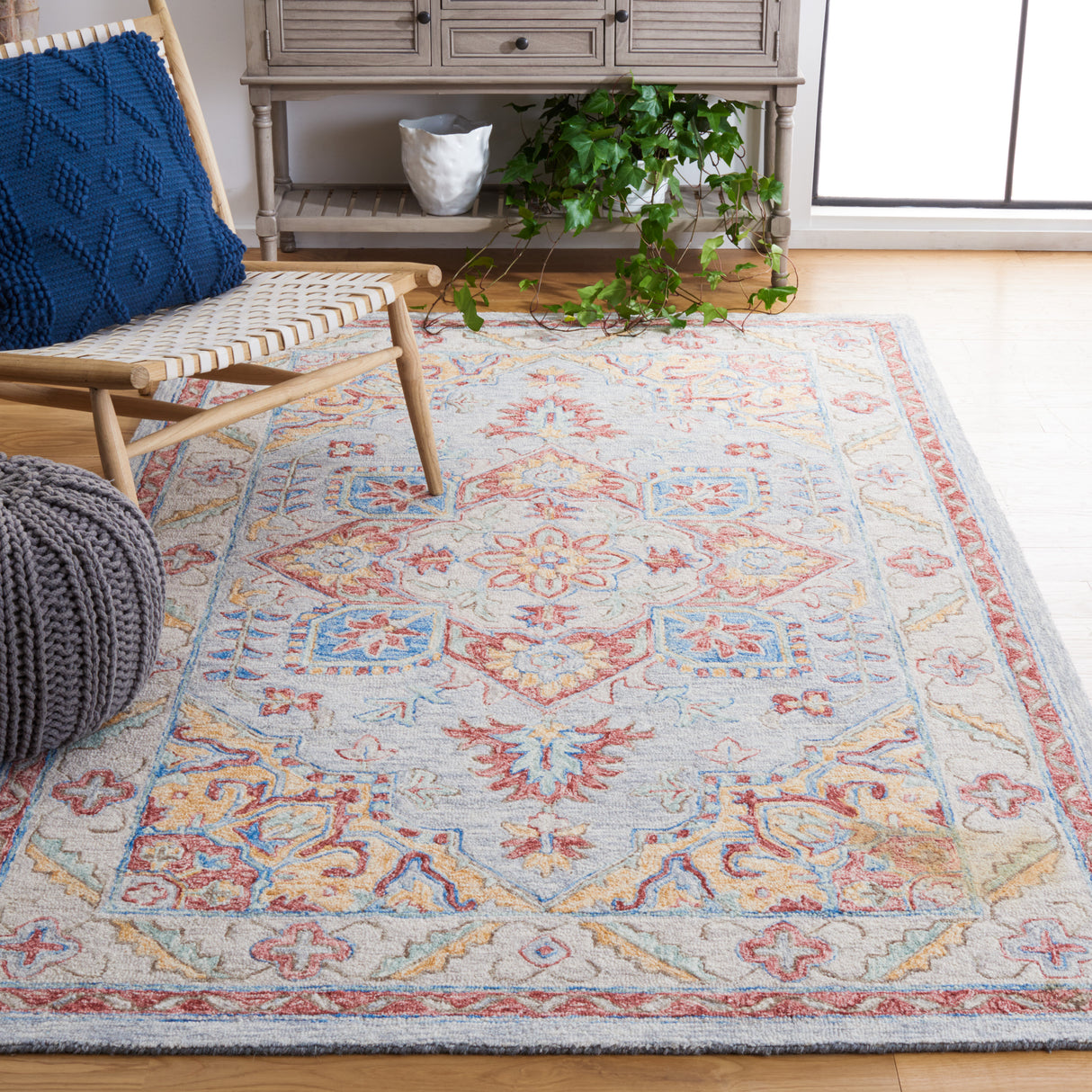 Safavieh Metro Met352P Grey/Rust Rug.