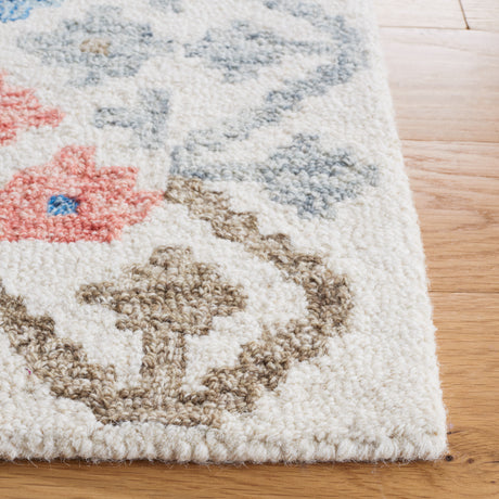 Safavieh Metro Met355M Ivory/Blue Rug.