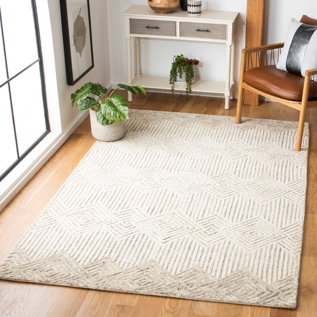 Safavieh Metro Met401A Beige/Ivory Rugs.