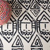 Safavieh Metro Met404Z Black/Ivory Rugs.