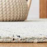 Safavieh Metro Met451L Light Blue/Ivory Rug.