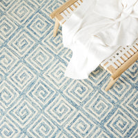 Safavieh Metro Met455L Light Blue/Ivory Area Rug