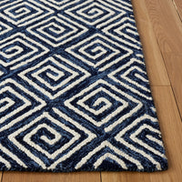 Safavieh Metro Met455N Navy/Ivory Area Rug