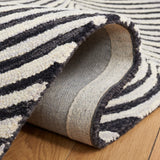 Safavieh Metro Met456Z Black/Beige Rug.