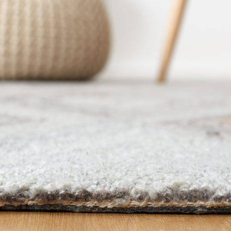 Safavieh Metro Met552F Grey/Light Brown Rug.