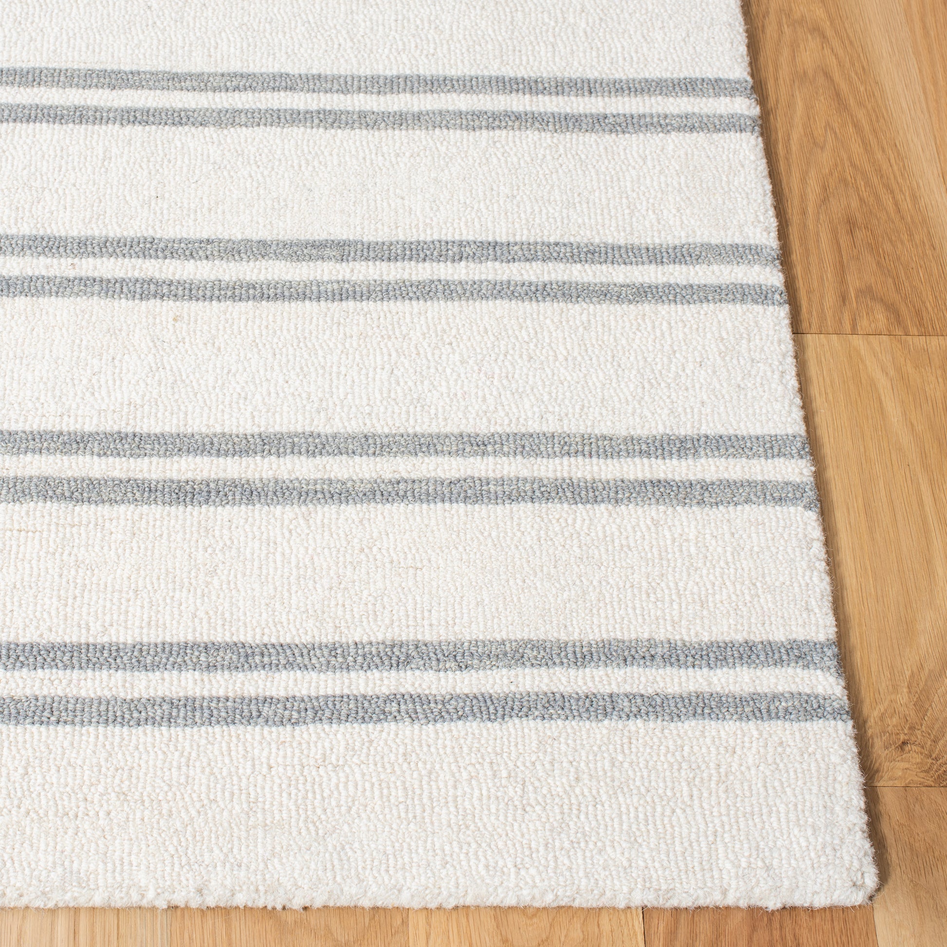 Safavieh Metro Met604A Ivory/Grey Area Rug