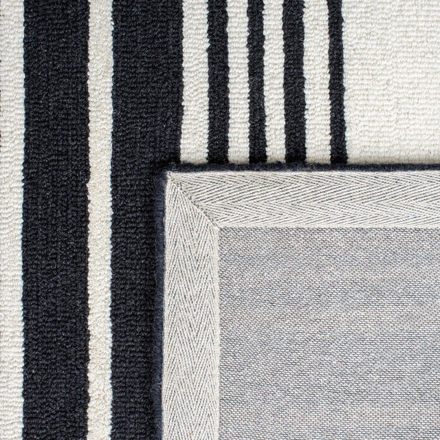 Safavieh Metro Met609A Ivory/Black Rugs.