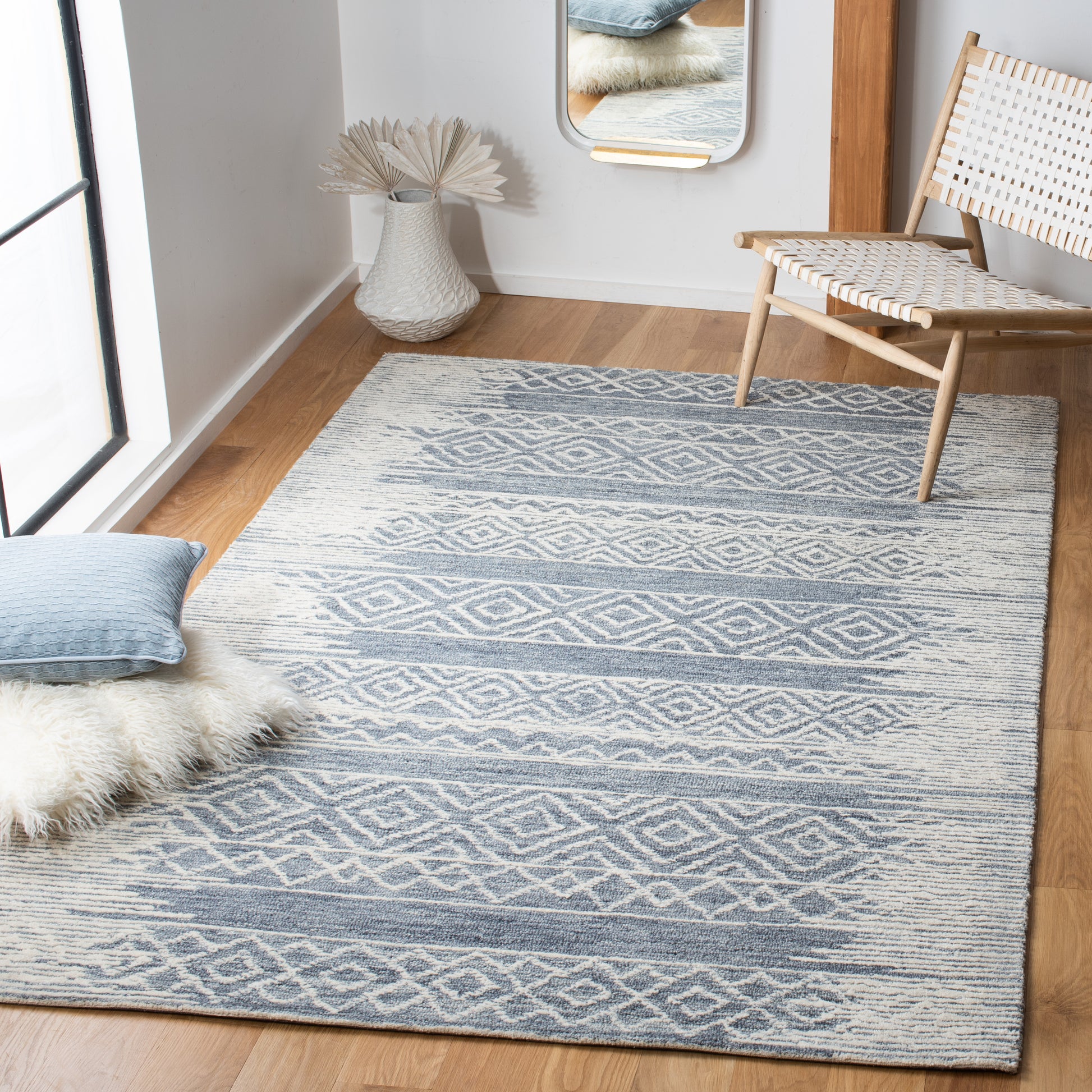 Safavieh Metro Met804M Natural/Blue Area Rug