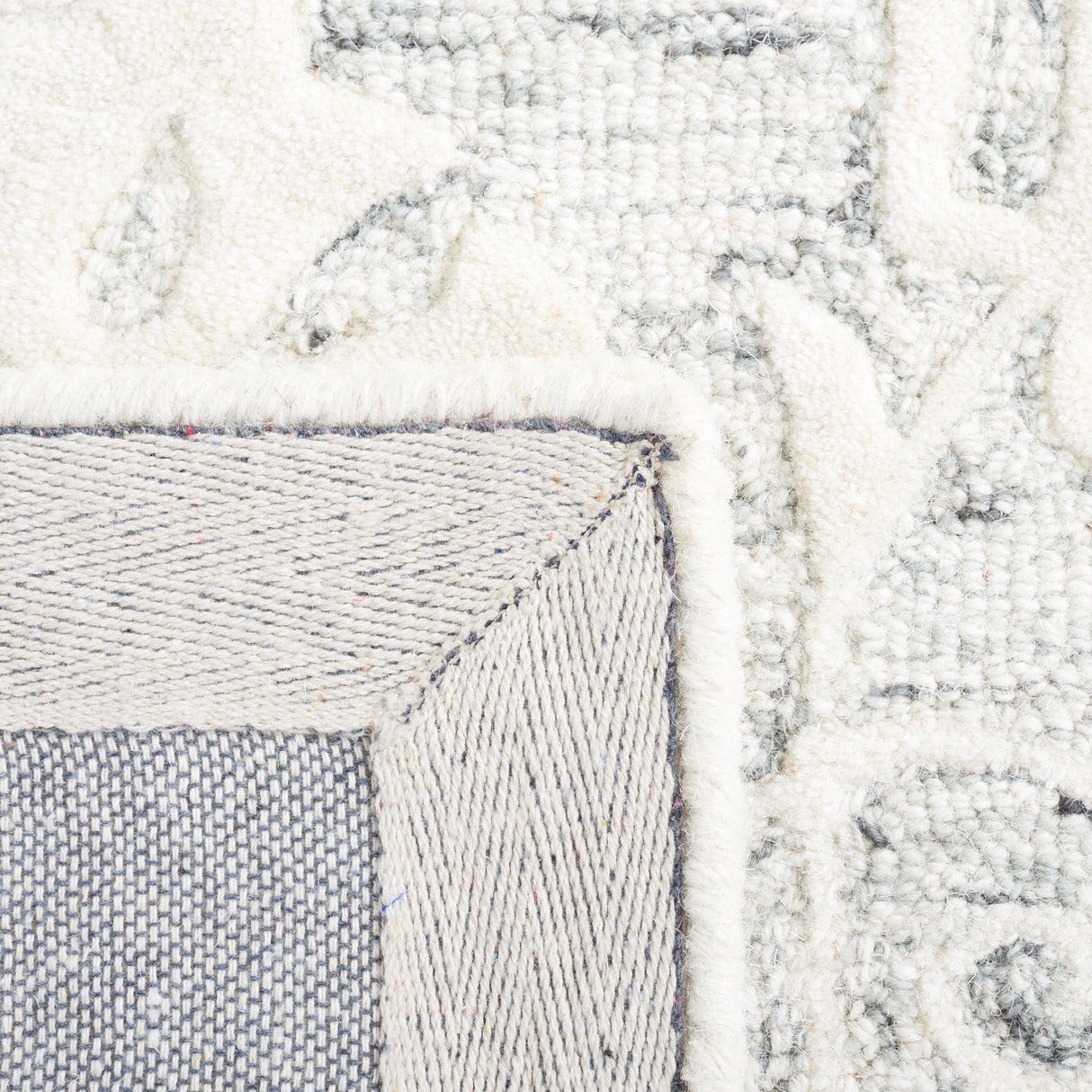Safavieh Metro Met853F Grey/Ivory Rug.