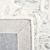 Safavieh Metro Met853F Grey/Ivory Rug.