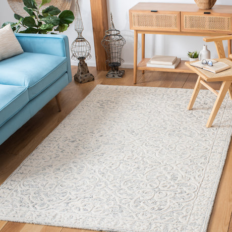 Safavieh Metro Met857F Silver/Ivory Rug.