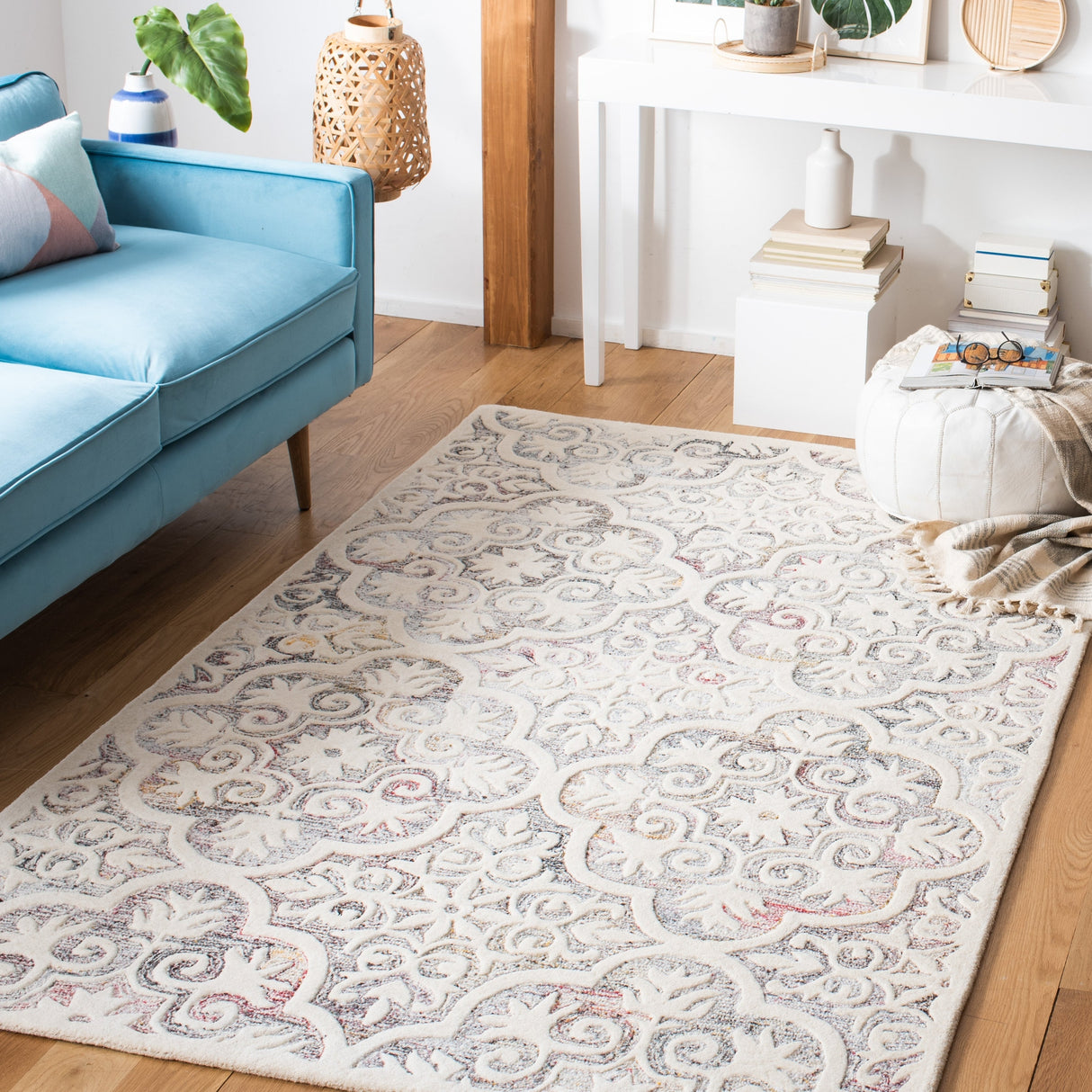 Safavieh Metro Met859Q Red/Ivory Rug.