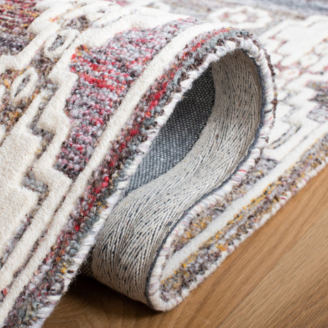 Safavieh Metro Met860Q Red/Ivory Rug.