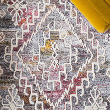 Safavieh Metro Met860Q Red/Ivory Rug.