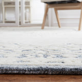 Safavieh Metro Met861F Grey/Ivory Rug.