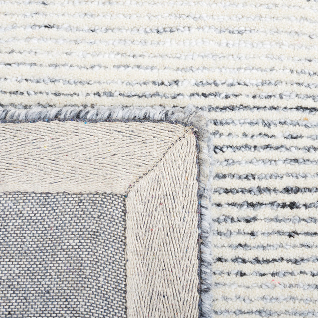 Safavieh Metro Met861F Grey/Ivory Rug.