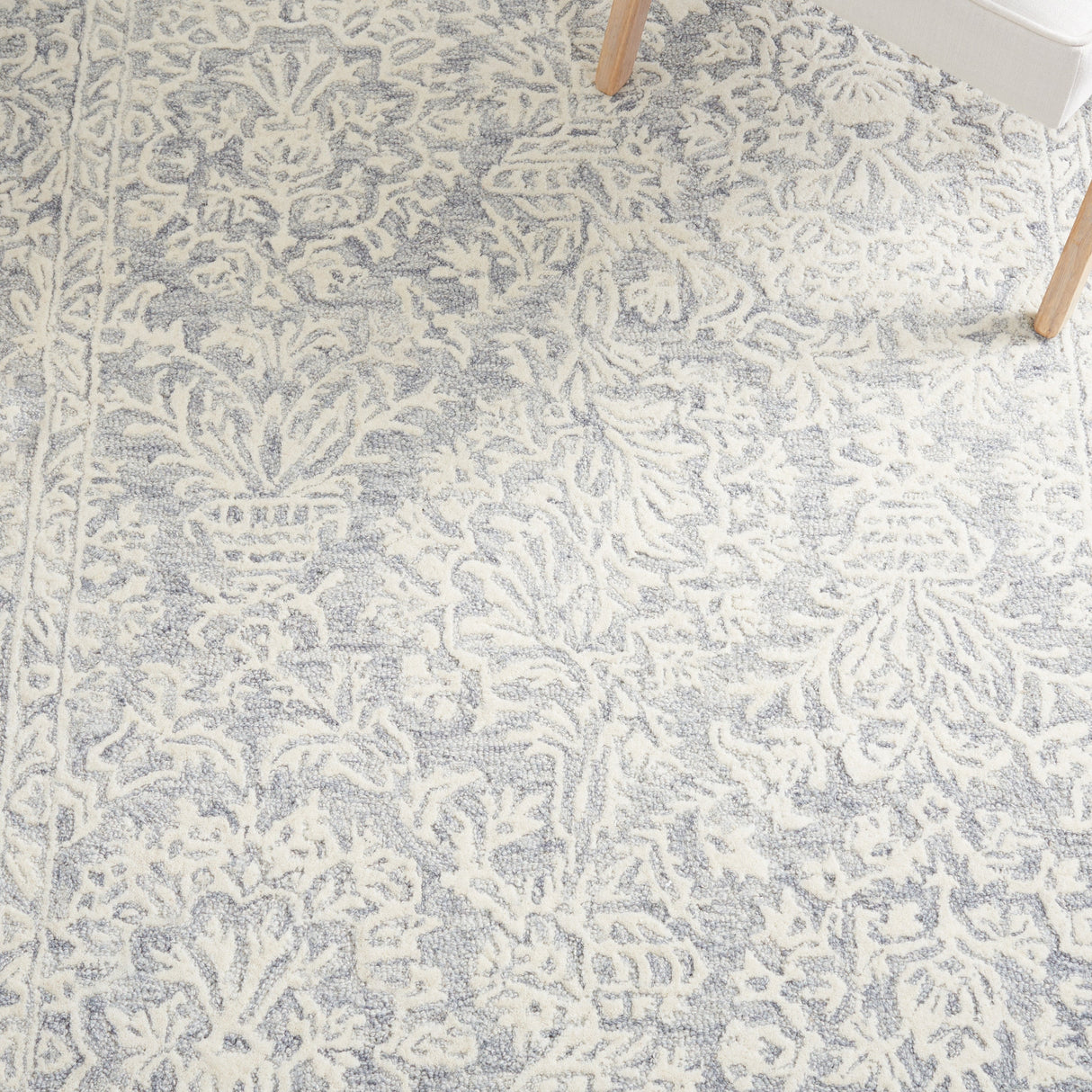Safavieh Metro Met864H Dark Grey/Ivory Rug.