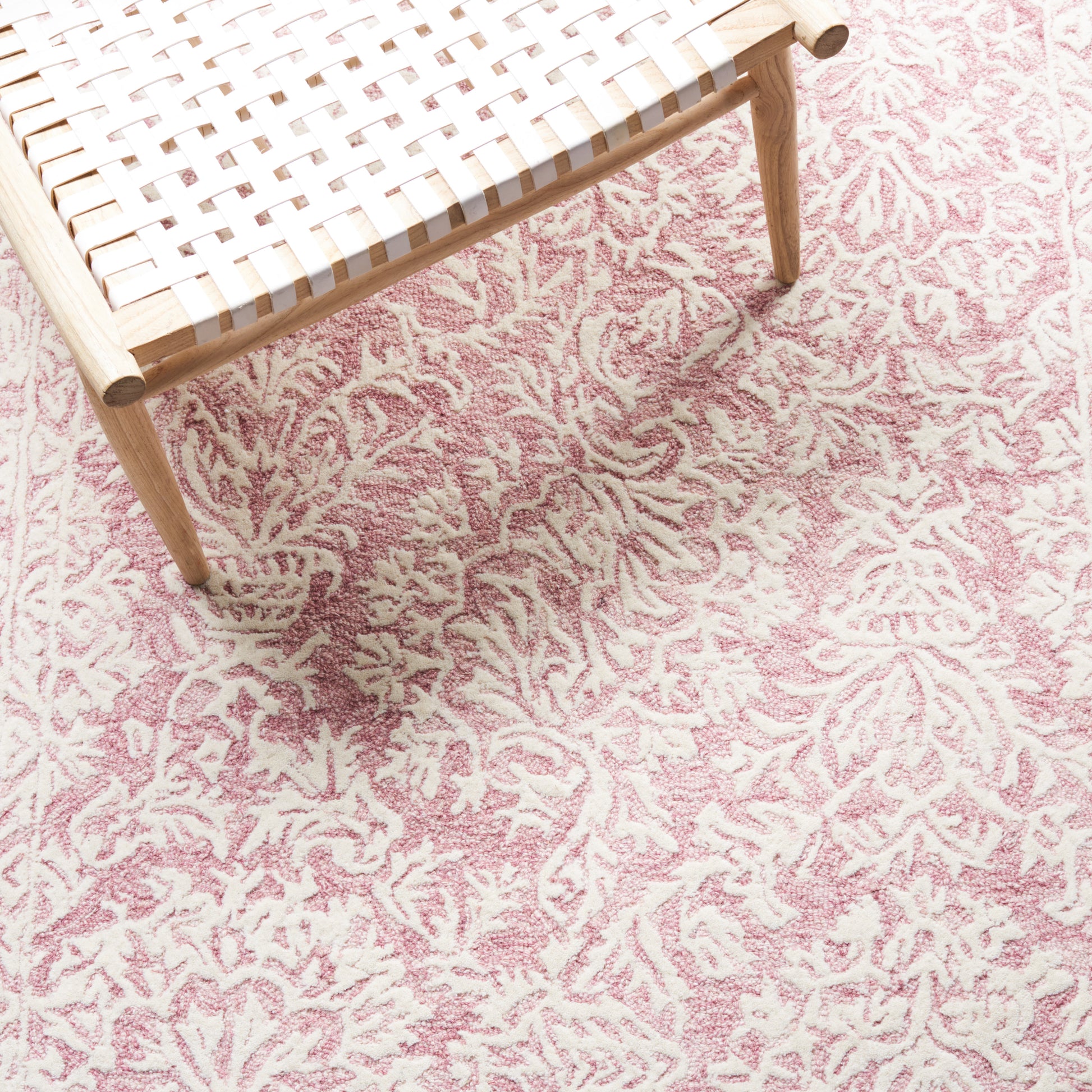 Safavieh Metro Met864U Pink/Ivory Area Rug