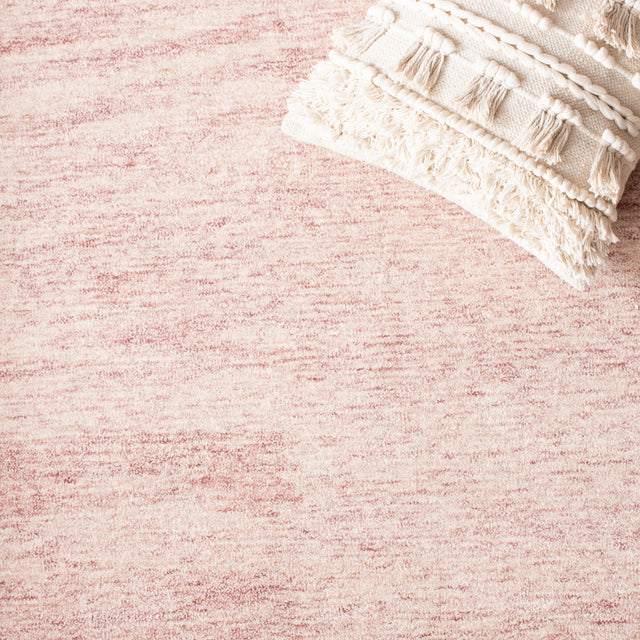 Safavieh Metro Met867U Pink/Ivory Rug.