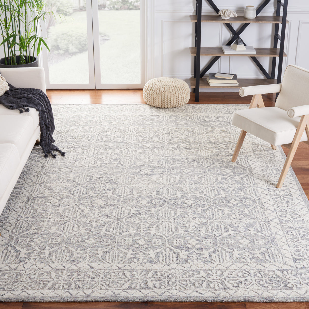 Safavieh Metro Met903F Grey/Ivory Rug.