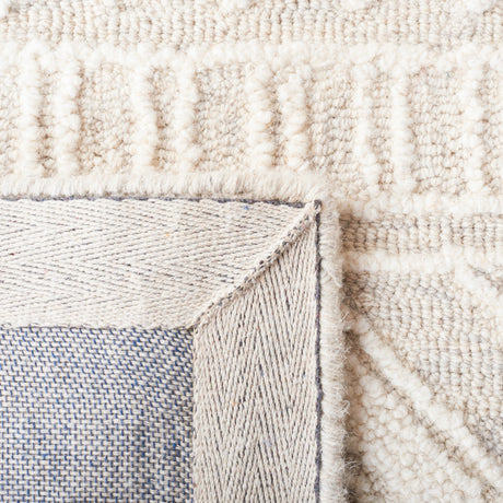 Safavieh Metro Met908G Grey/Ivory Rug.