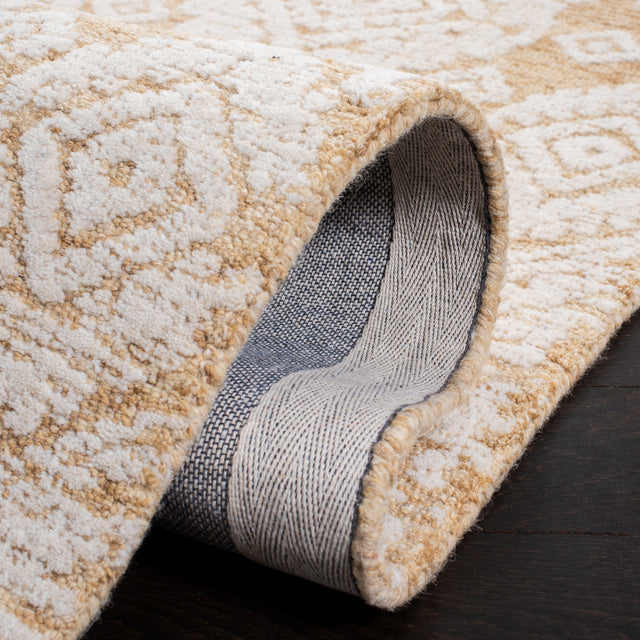 Safavieh Metro Met987D Gold/Ivory Rugs.