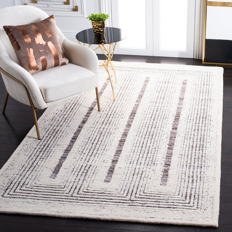 Safavieh Metro Met991F Grey/Ivory Rug.