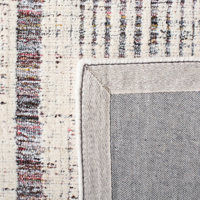 Safavieh Metro Met991Q Red/Ivory Rug.