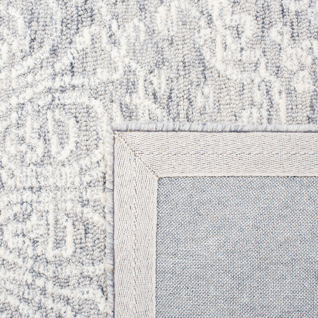 Safavieh Metro Met993F Grey/Ivory Rugs.