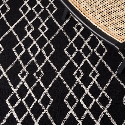 Safavieh Metro Met994Z Black/Ivory Area Rug