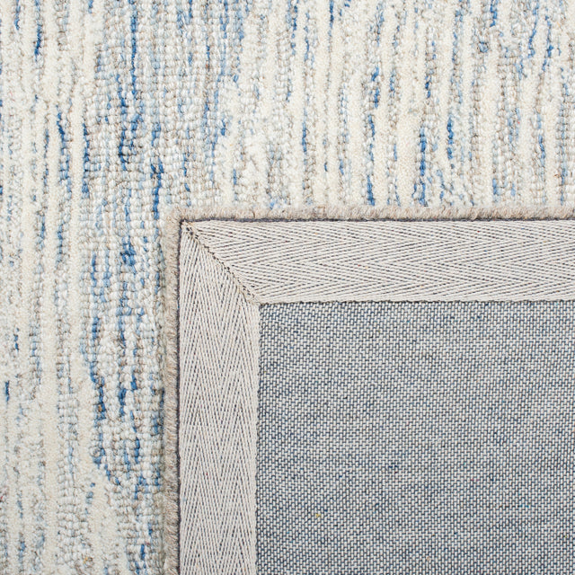 Safavieh Metro Met995L Light Blue/Ivory Rugs.